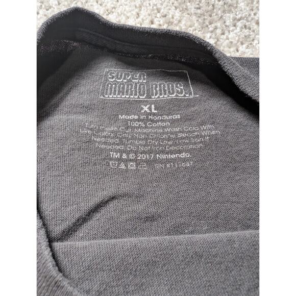 Men’s Super Mario Bros. Nintendo Entertainment System Black Shirt Size XL - Picture 2 of 4